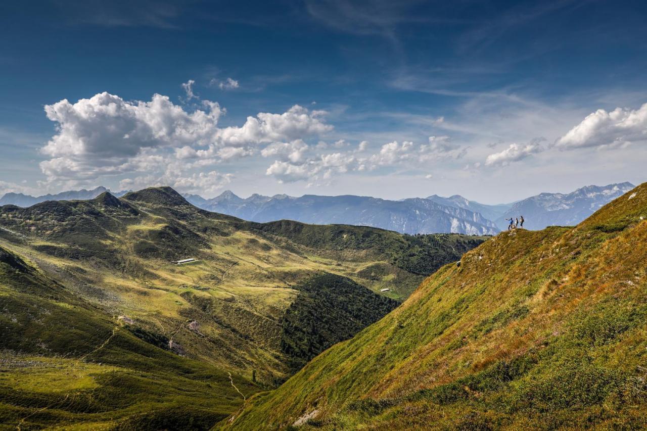 Zillertal Suites Fuegen By Alps Resorts Экстерьер фото