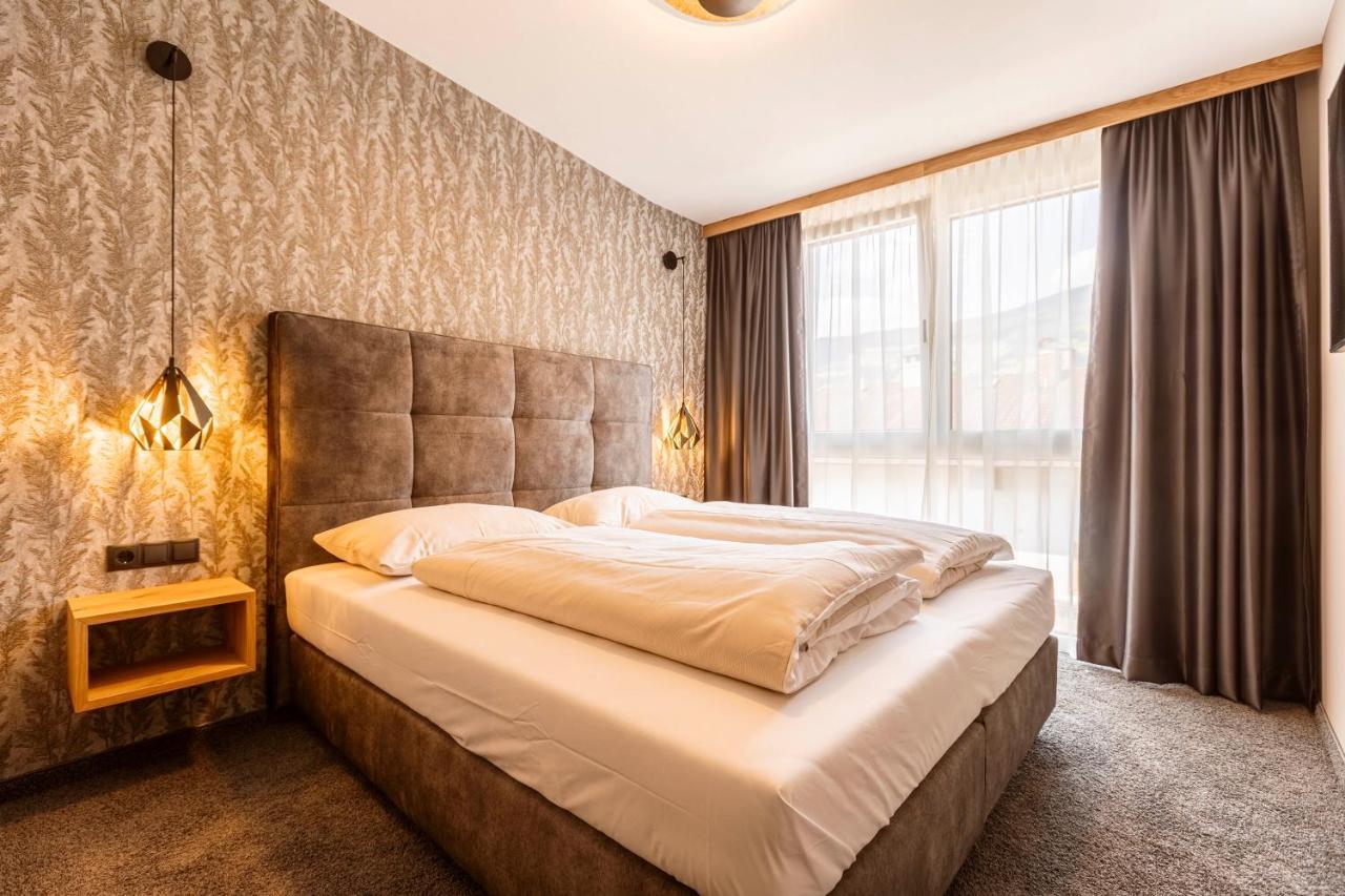 Zillertal Suites Fuegen By Alps Resorts Экстерьер фото