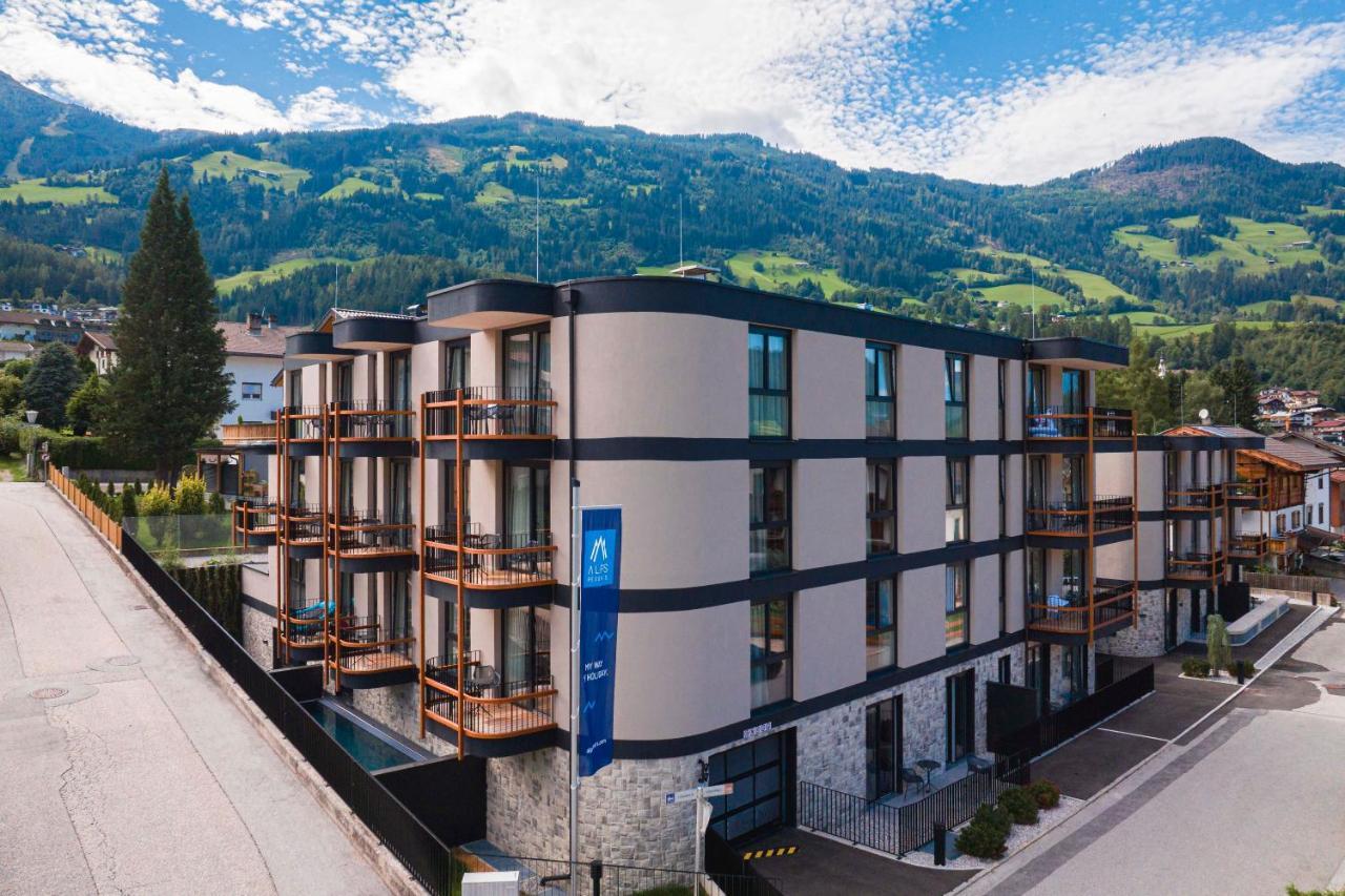 Zillertal Suites Fuegen By Alps Resorts Экстерьер фото