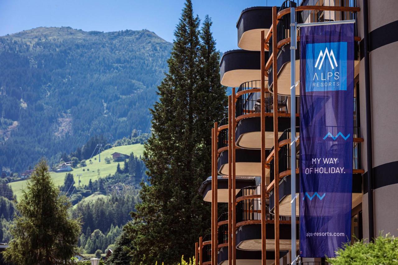 Zillertal Suites Fuegen By Alps Resorts Экстерьер фото